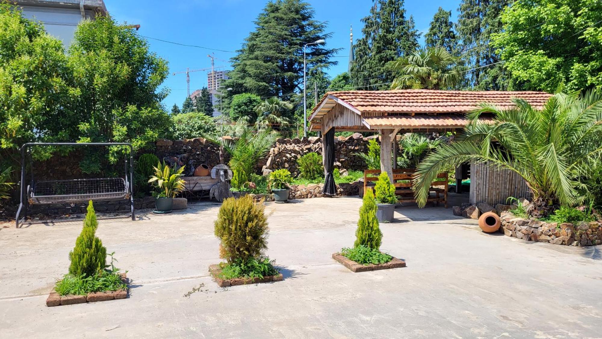 Guesthouse Gocha Beridze Batum Dış mekan fotoğraf