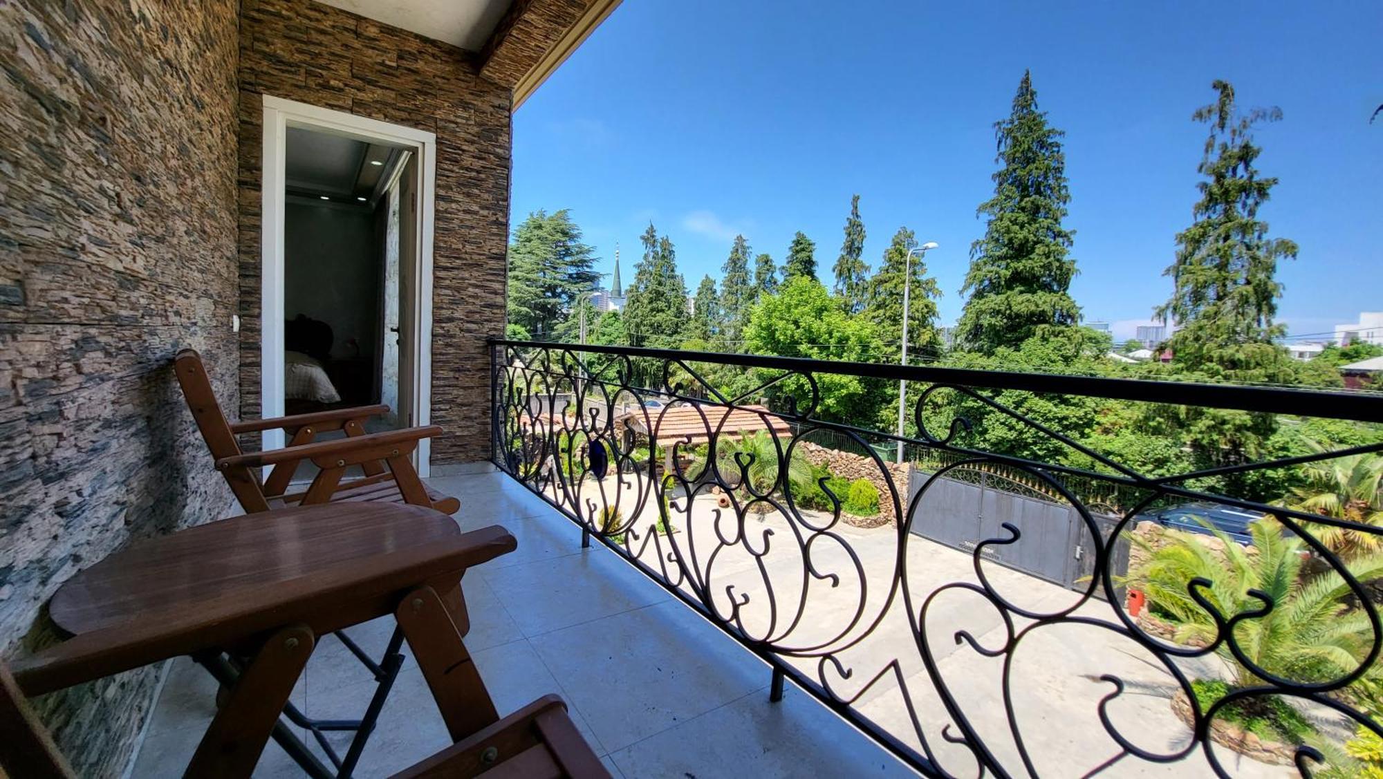 Guesthouse Gocha Beridze Batum Dış mekan fotoğraf
